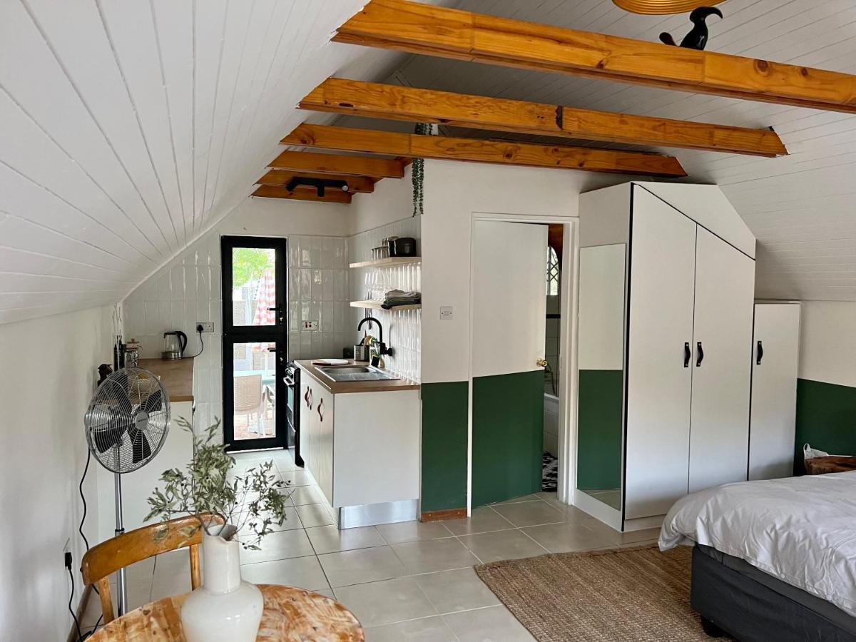 גאבורון Cosy City Cottage מראה חיצוני תמונה